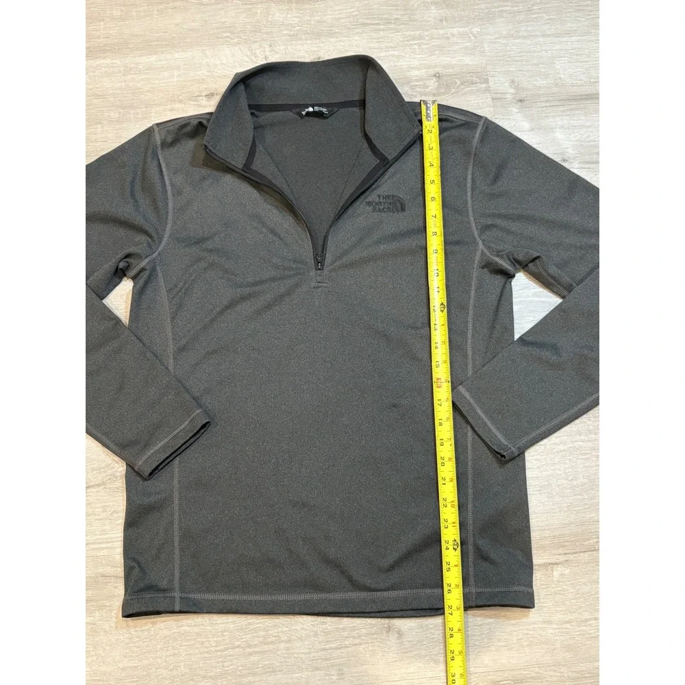 The North Face Pullover Lightweight 1/4 Zip Long‎ Sleeve Gray Mens Medium